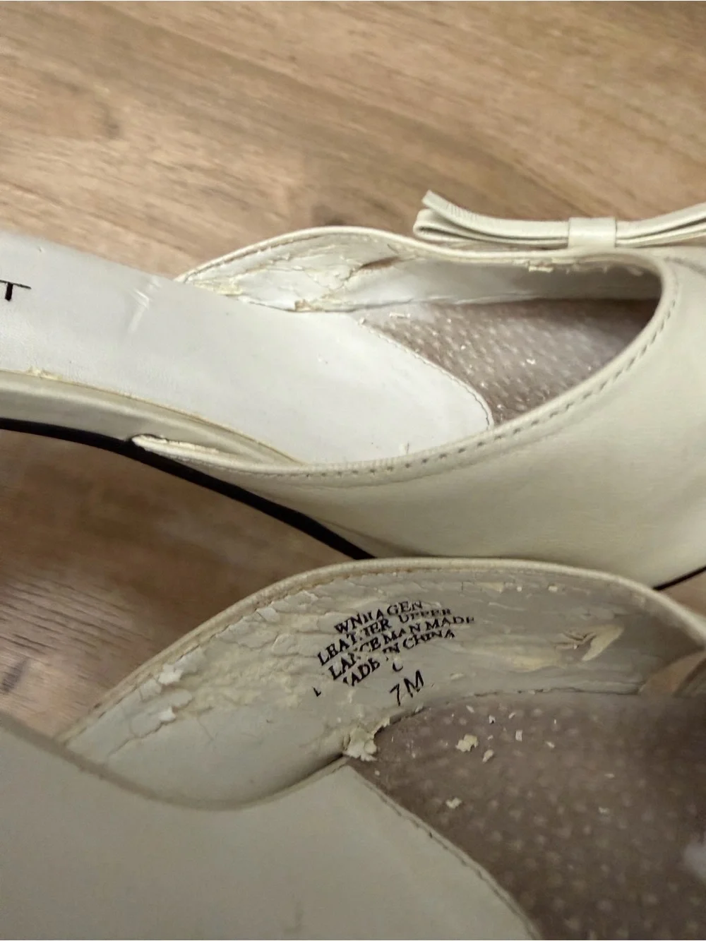 Y2K VTG Nine West Cream Pointed-Toe Mule Heels Sz 7